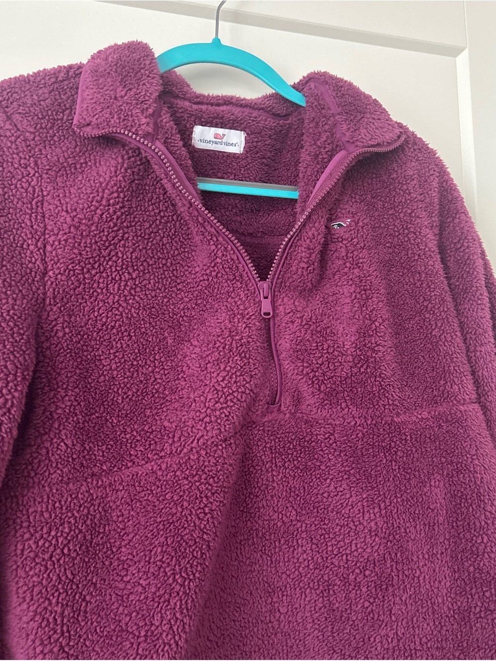 💜 Vineyard Vines Berry Fleece Sweater - Picture 5 of 10